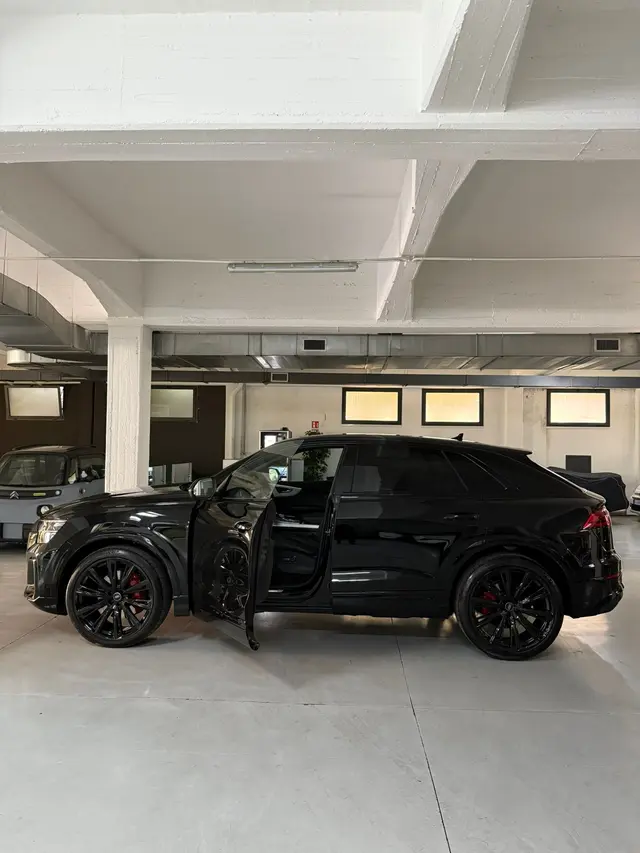 Audi Q8 2025 — Courchevel Luxury Car Rental, Courchevel