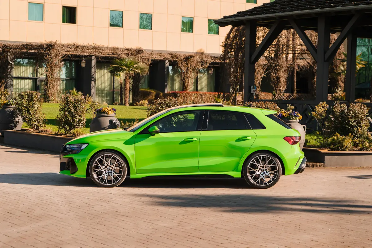 Audi RS3 Restyling 2025, front view — Courchevel Luxury Car Rental, Courchevel. The 2025 Audi RS3 Restyling pairs a 400 hp five-cylinder engine with quattro all-wheel…
