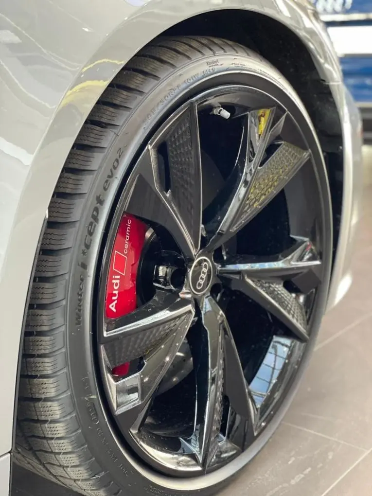 Audi RS6 Dynamic 2023, front view — Courchevel Luxury Car Rental, Courchevel. The Audi RS6 Dynamic pairs a 621 hp twin-turbo V8 with a five-seat estate body, a…