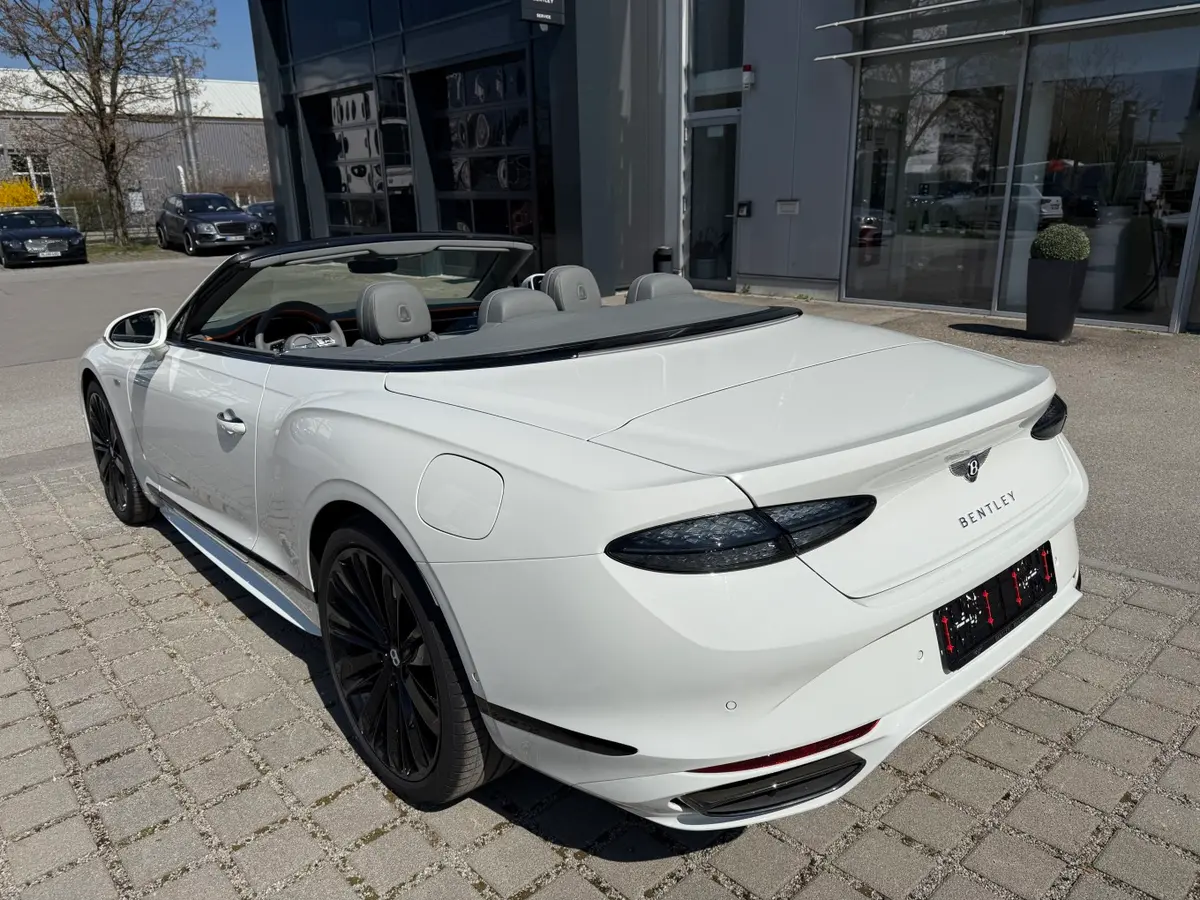 Bentley Continental GTC Speed 2025, side profile — Courchevel Luxury Car Rental, Courchevel. The 2025 Bentley Continental GTC Speed is a four-seat convertible built for effortless…