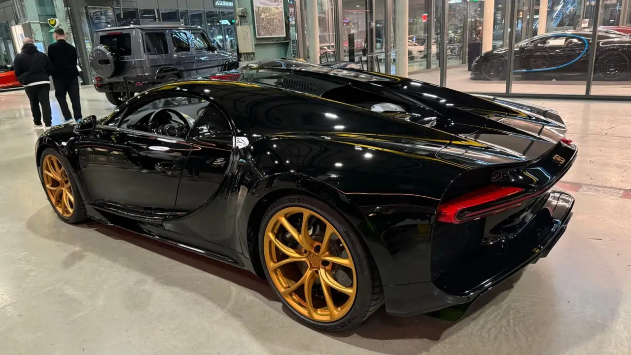 Bugatti Chiron 110 Ani 2019, front view — Courchevel Luxury Car Rental, Courchevel. The Bugatti Chiron 110 Ans is not a car you book to save time getting somewhere; it is…