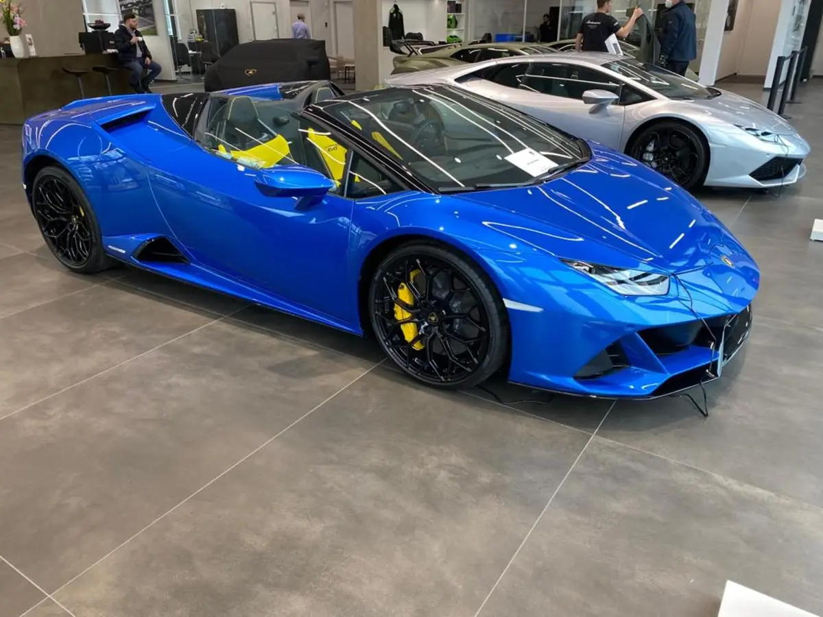 Lamborghini Huracan Evo Spyder 2022, front view — Courchevel Luxury Car Rental, Courchevel. The Lamborghini Huracan Evo Spyder brings a naturally theatrical V10 note to Courchevel,…
