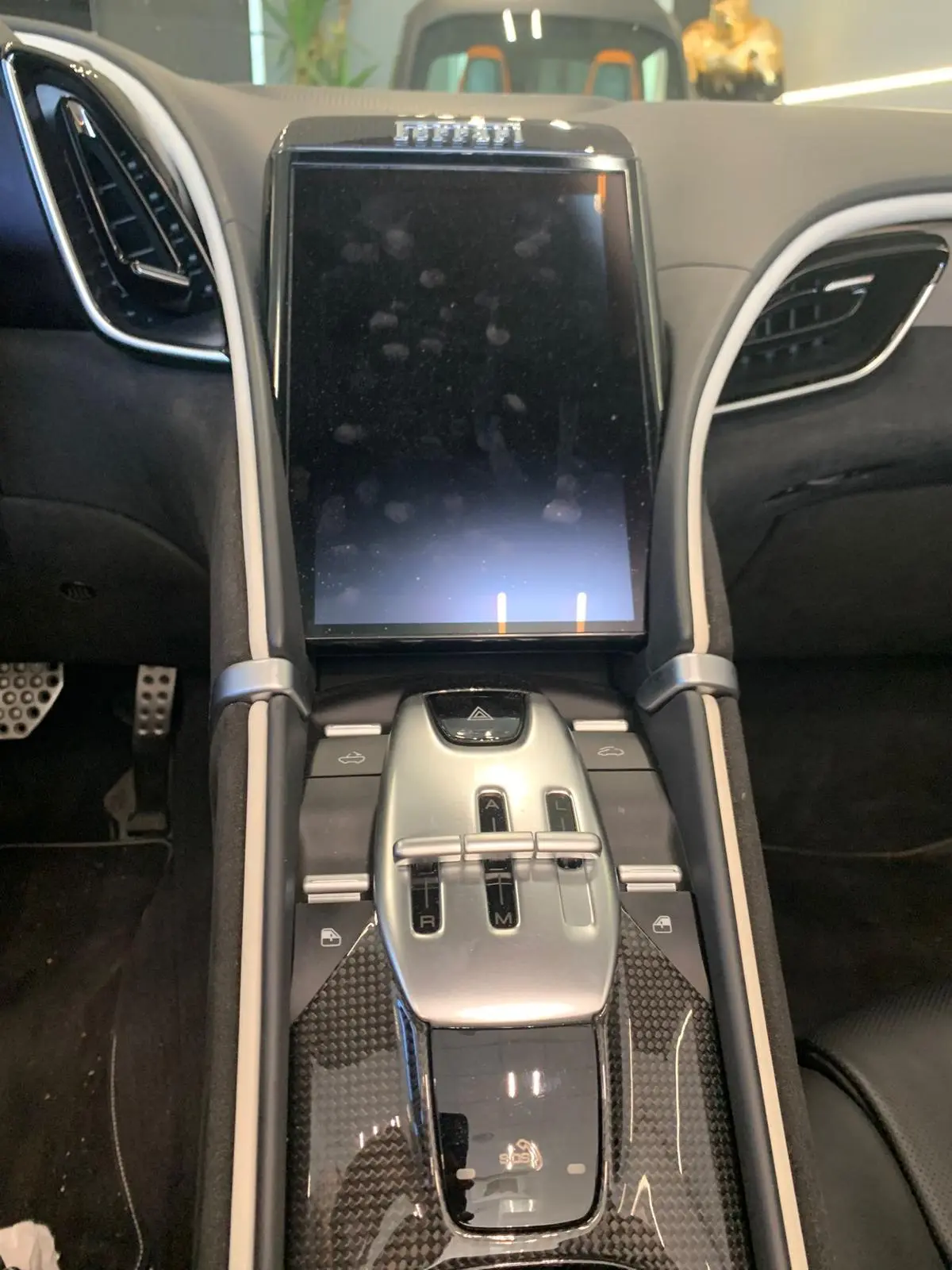 Lamborghini Huracan Sterrato 2024, exterior — Courchevel Luxury Car Rental, Courchevel. The Lamborghini Huracan Sterrato brings something unusual to a mountain rental fleet: a…