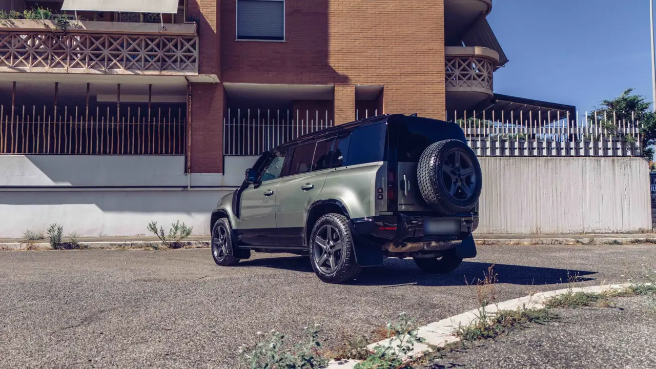 Land Rover Defender X-Dynamic 7 seater 2024, front view — Courchevel Luxury Car Rental, Courchevel. The Defender X-Dynamic's seven seats and boxy, upright cabin make it one of the few…