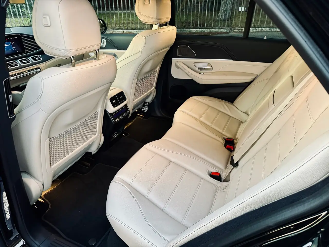Mercedes Benz GLS Maybach 2022, front view — Courchevel Luxury Car Rental, Courchevel. The Maybach GLS brings 550 hp and a four-seat cabin built for comfort rather than count,…