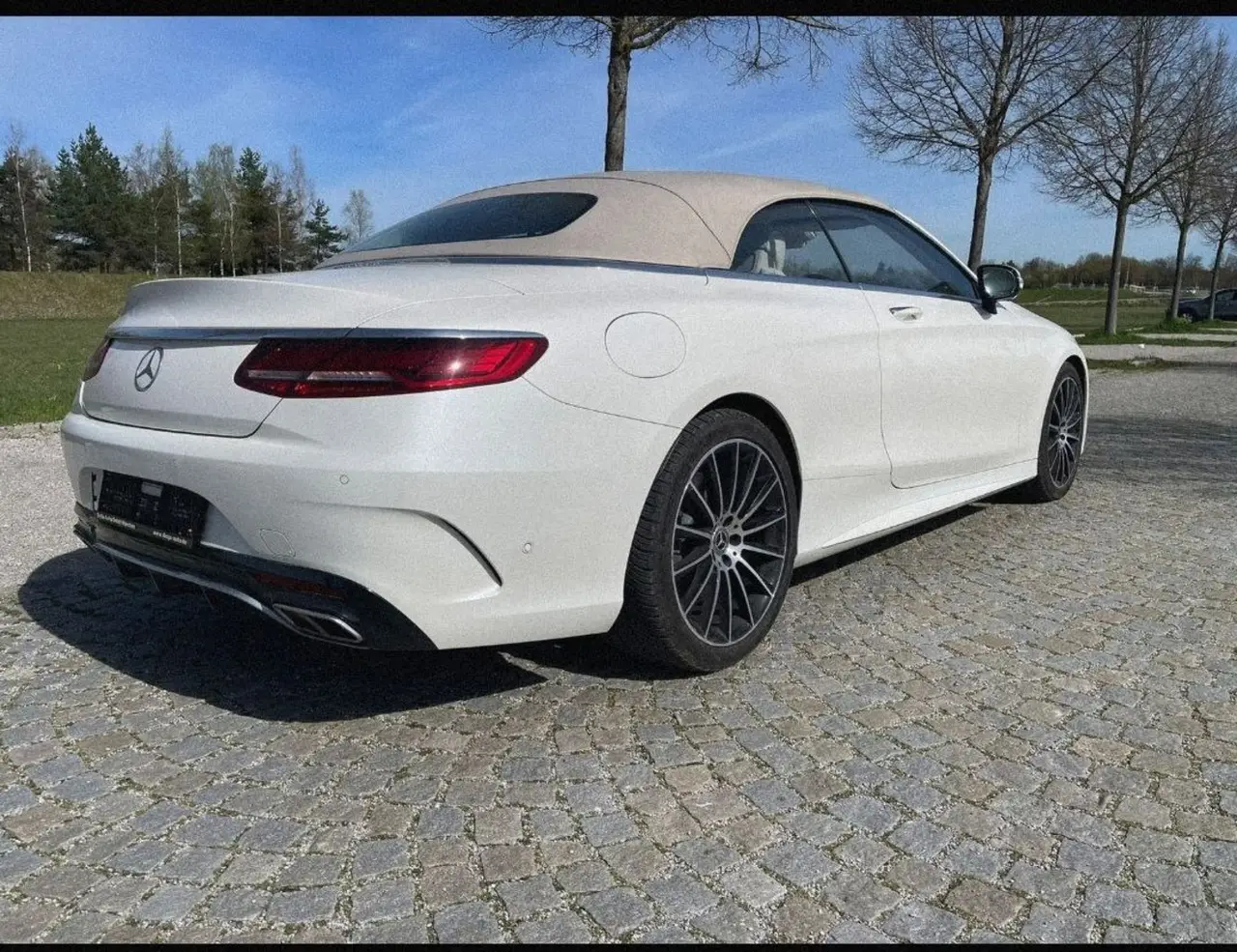 Mercedes Benz S560 Cabrio 2021, rear view — Courchevel Luxury Car Rental, Courchevel. The 2021 Mercedes Benz S560 Cabrio brings a different kind of open-top experience to the…