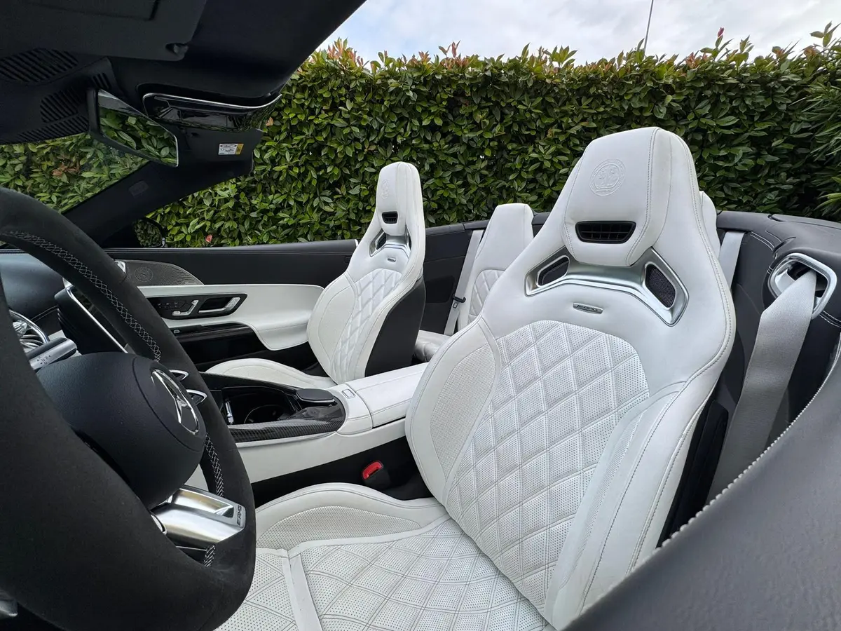 Mercedes Benz SL 63 AMG 2025, exterior — Courchevel Luxury Car Rental, Courchevel. The 2025 Mercedes-Benz SL 63 AMG pairs 585 hp with four seats, giving it more everyday…