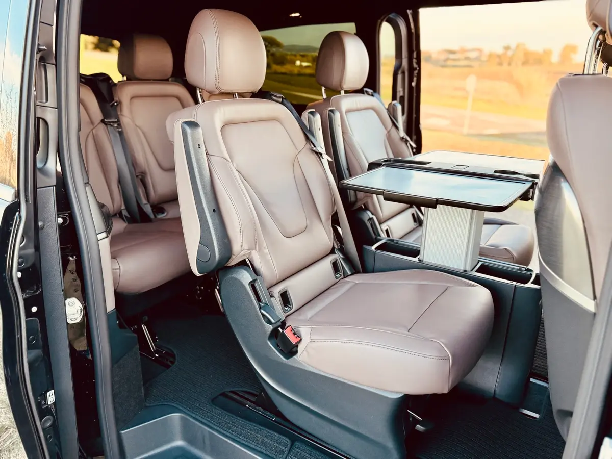 Mercedes Benz V300 4x4 XL Exclusive 7 seats 2025, rear view — Courchevel Luxury Car Rental, Courchevel. The Mercedes-Benz V300 4x4 XL Exclusive is built for the practical side of a Courchevel…
