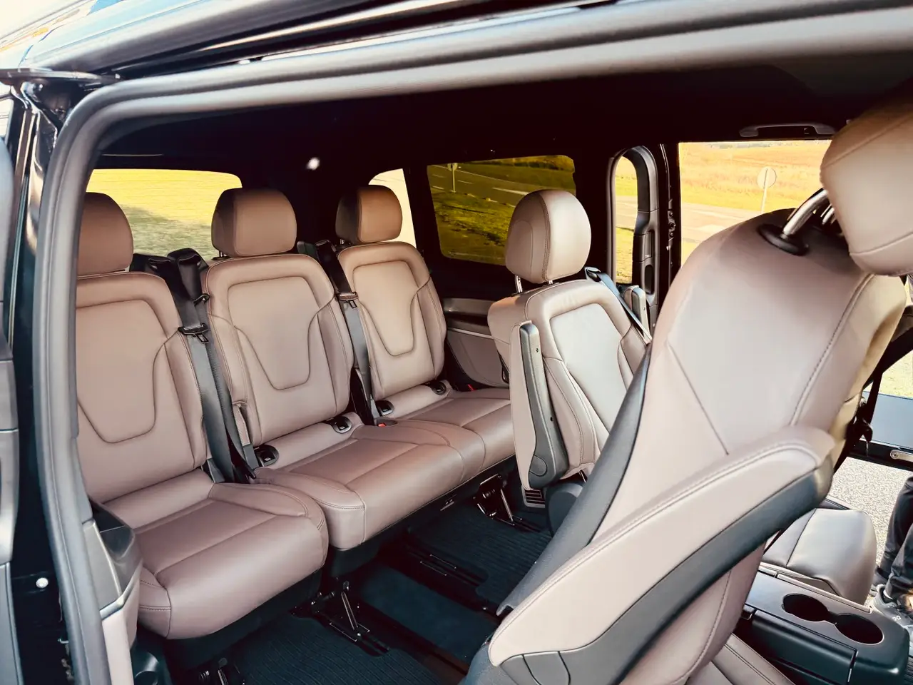 Mercedes Benz V300 4x4 XL Exclusive 7 seats 2025, interior — Courchevel Luxury Car Rental, Courchevel. The Mercedes-Benz V300 4x4 XL Exclusive is built for the practical side of a Courchevel…
