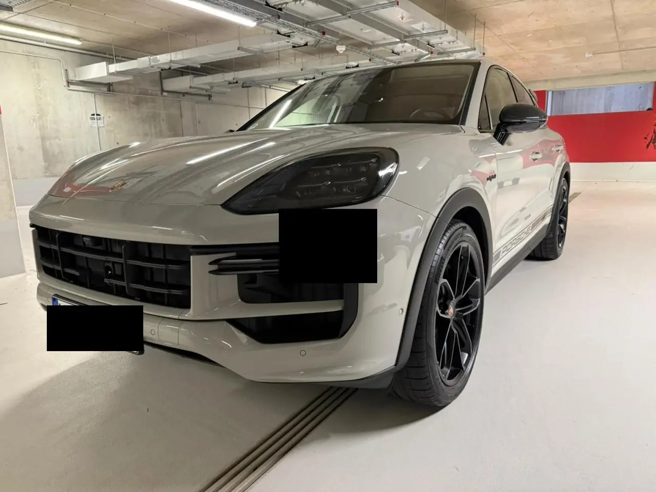 Porsche Cayenne Turbo E-Hybrid Coupé GT 2026 — Courchevel Luxury Car Rental, Courchevel. The 2026 Porsche Cayenne Turbo E-Hybrid Coupé GT pairs a 739 hp hybrid powertrain with…